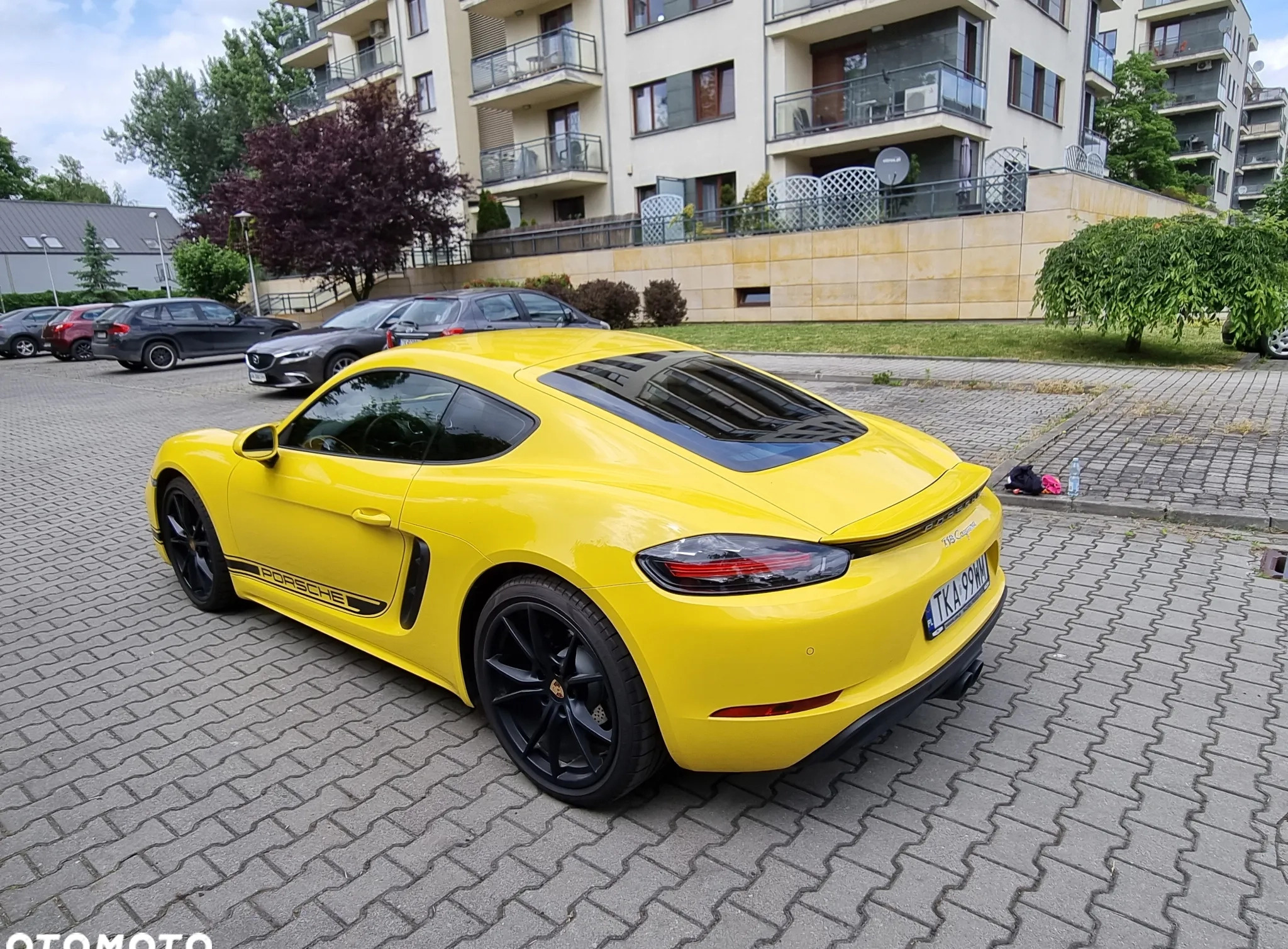 Porsche 718 Cayman cena 357500 przebieg: 2306, rok produkcji 2022 z Dukla małe 277